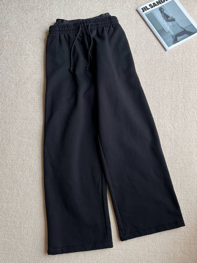 Mm6 拼接弹力裤 采用100%纯棉的面料 Size:26 27 28