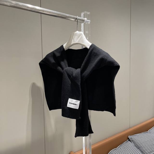 Jil Sander 23新款披肩 舒适慵懒设计 减龄时尚 三个色均码