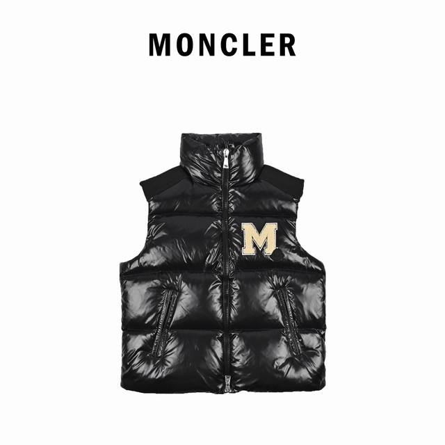 Moncler 蒙口 2023最新羽绒背心 马甲 Ddd 利落帅气的立领设计 行走的小火炉 户外亦能享受被包裹的温暖感 搭配各种内搭也毫不逊色 Ddd 轻便蓬松