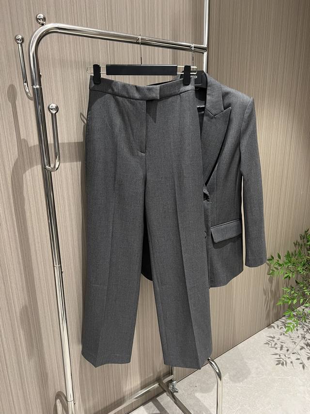 新款简约高级灰色休闲西裤 帅酷干练时尚百搭 修身显瘦搭同系列西装 职业通勤 Sml