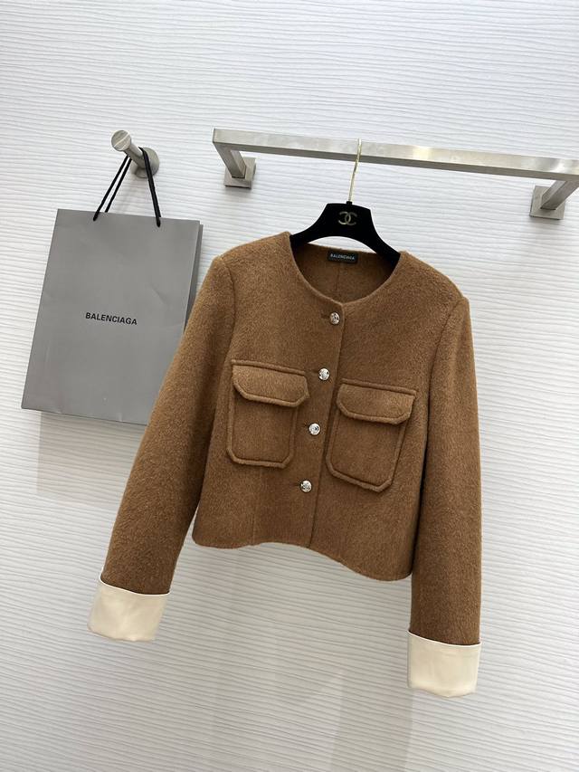 Balenciag* 巴黎世家 23秋冬新款 羊毛外套 时髦个性双口袋点缀 定制100%羊毛面料保暖舒适 高品质定制 现货首发size S M L S码肩宽 4