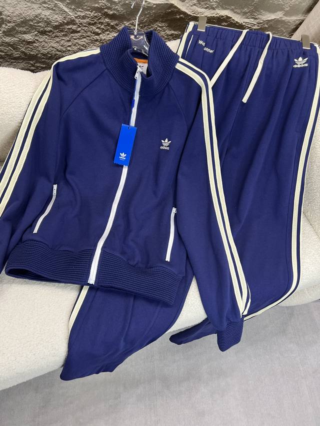 新款 套 Adidas&Wales Bonner 联名款休闲套装 复古风十足 前后两款logo刺绣 轻松慵懒感 包容性强 Yb面料剪裁 同款 三码