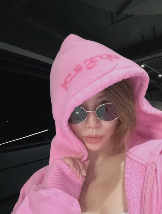 新款 最新acne 23New 粉色连帽拉链卫衣 尺码:Sml