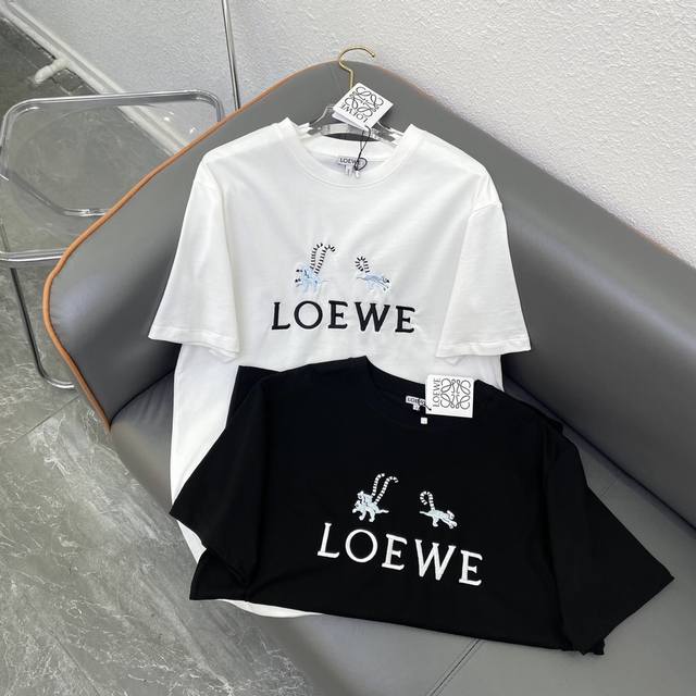 Loewe2024早春新款松鼠字母刺绣图案t恤 黑色 白色sml