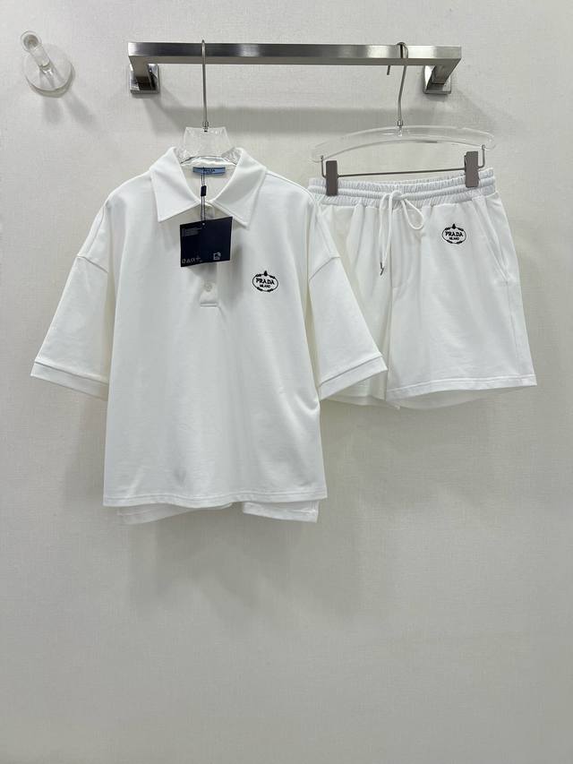 Prad*Pd家24春夏新品，刺绣标系列撞色polo运动休闲短裤套装！清新夏日纯棉面料！减龄学院风百搭单品时髦又高级！强烈推荐自留款3D立体剪裁宽松版型上身巨显