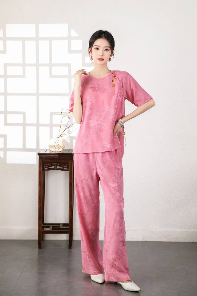 套装 新中式国风禅意套装 巨显白的粉色人丝提花上衣阔腿裤smlxl