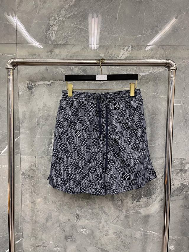 棋盘格沙滩裤 黑色 最高品质iv 24Ss新款棋盘格短裤 码数：S-Xl