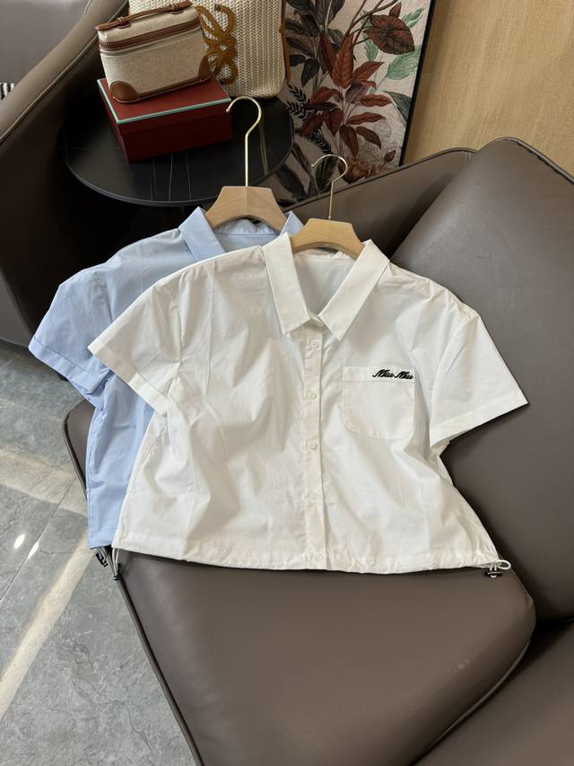 Xc0129#新款衬衫 Miu Miu 字母绣花短袖棉料衬衫 蓝色 白色 Sml