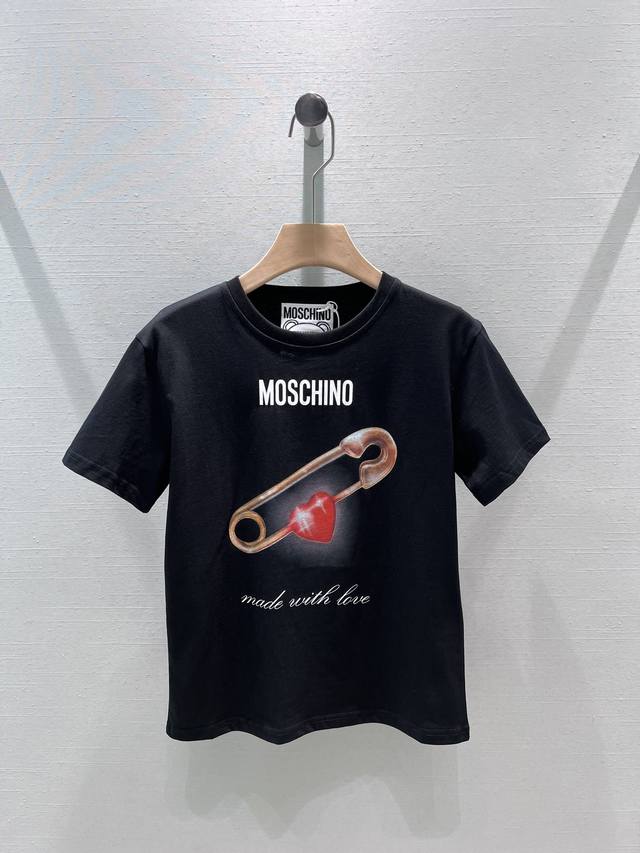 Moschin* 24Fw早秋新款 心形别针印花短袖t恤丨独家yb开发！高版出品！独特的印花设计 搭配干净利落的剪裁 也太好看啦！打破单调感 趣味满满 内搭单穿